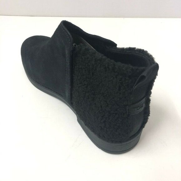 Toms Girl's Deia Black Side Zip Ankle Booties - Picture 4 of 9